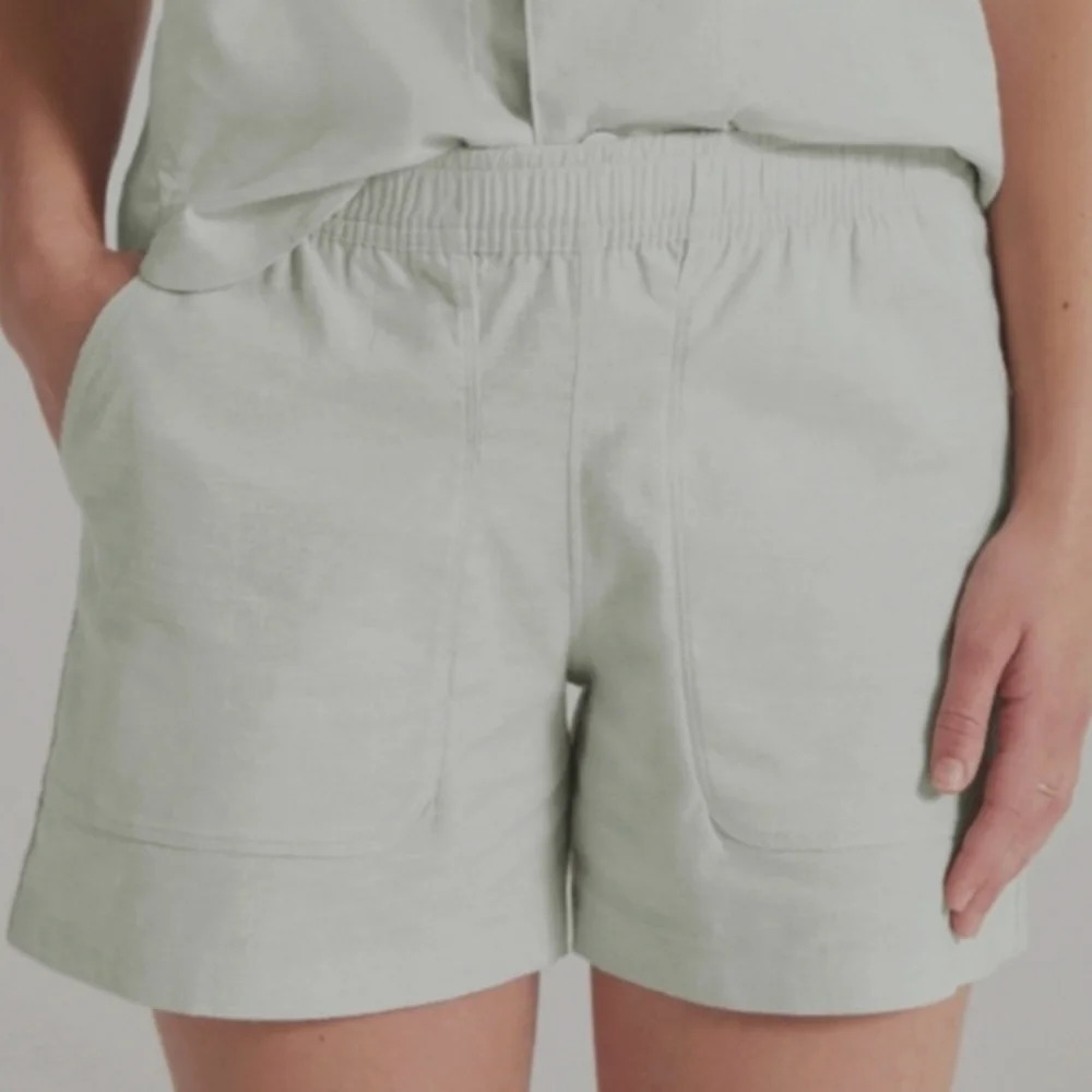 Allbirds TreeBD Shorts in Natural sea blue, hemp & tencel Women's Size Medium